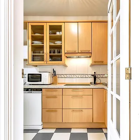 公寓 Townhouse Del Duque 4del10 阿德耶